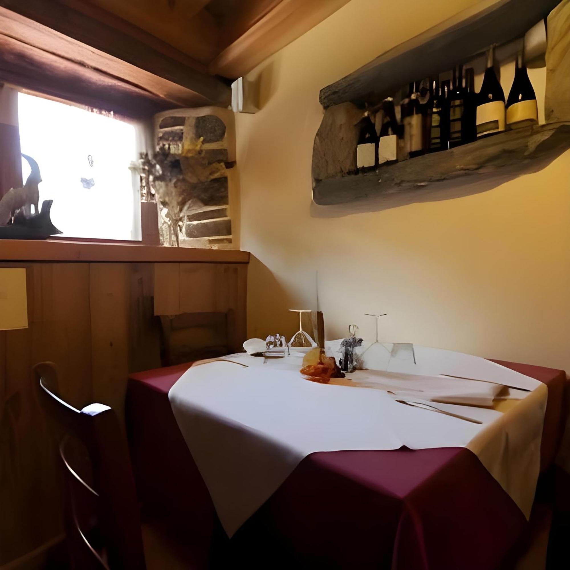 L' Aroula Rooms & Restaurant シャンポルク エクステリア 写真