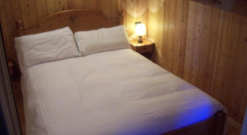 L' Aroula Rooms & Restaurant シャンポルク 部屋 写真